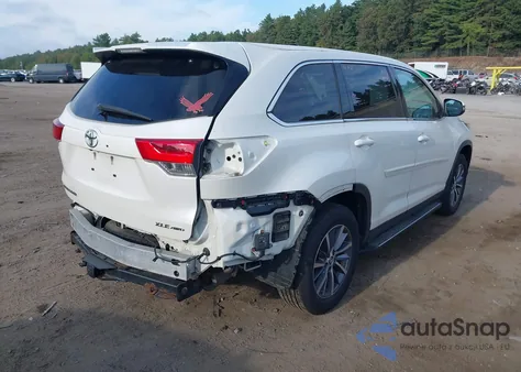 2019 Toyota Highlander Xle from USA, damaged, VIN 5TDJZRFH0KS592849